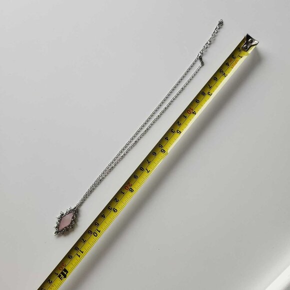 Vintage antique rose quartz and silver chainmail necklace ✦ fairy style ✦ - Picture 7 of 8